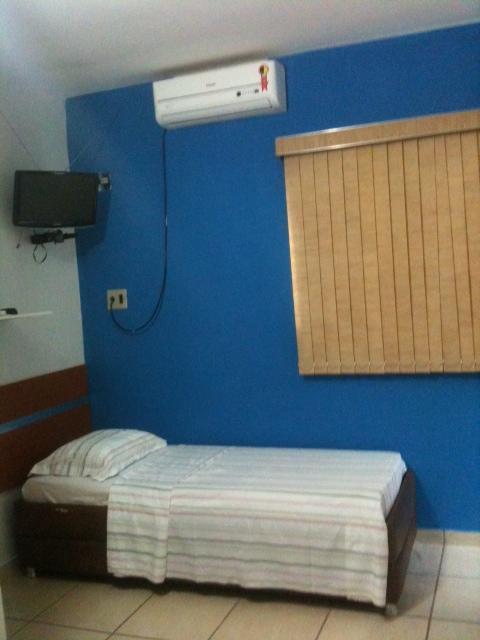 Home Guesthouse กัมโปกรันเด ภายนอก รูปภาพ